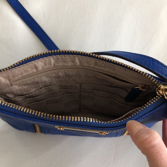 Cobalt Blue Michael Kors Purse - Picture 5 of 10